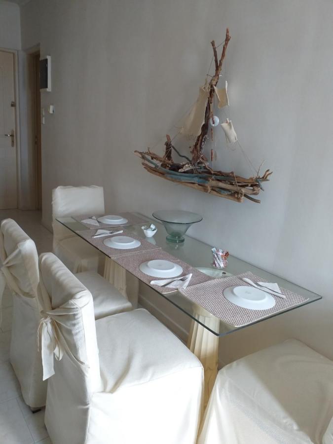 Roulas Cozy Apartments อาร์เตมีดา ภายนอก รูปภาพ